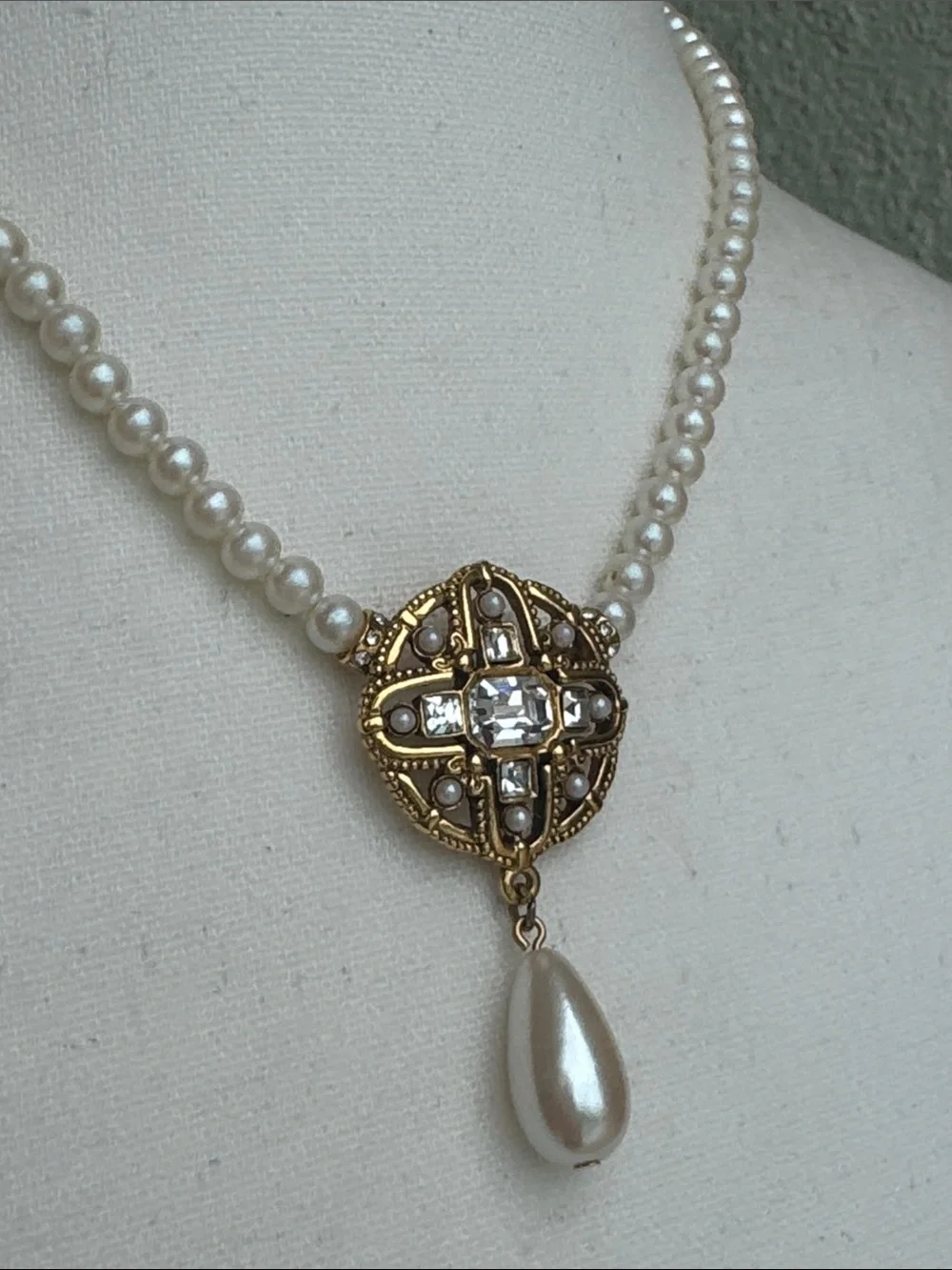 1928 statement necklace - NWOT - Picture 3 of 6